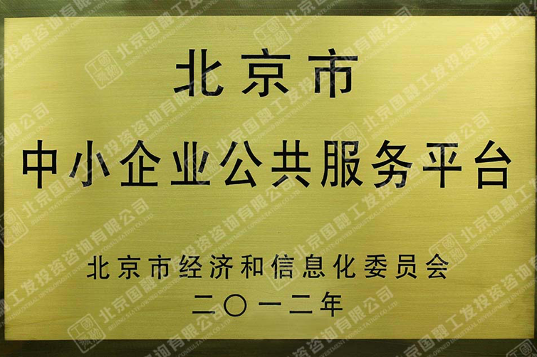 少妇扒开腿让我爽了一夜