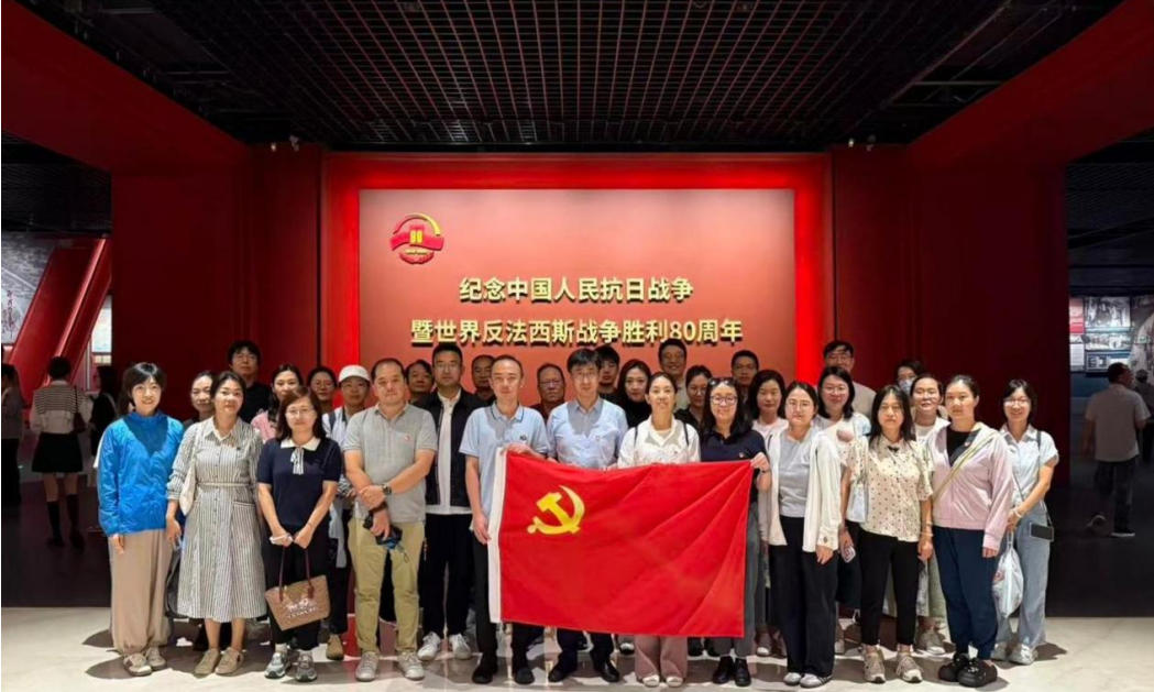 少妇扒开腿让我爽了一夜