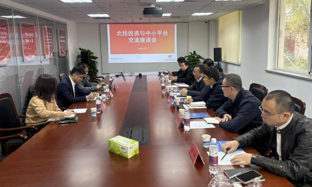 少妇扒开腿让我爽了一夜